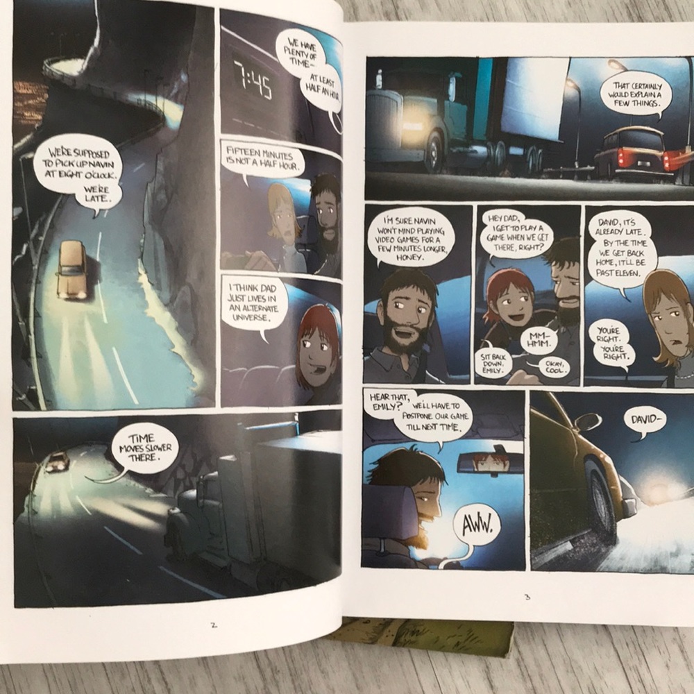 Comic Book - Picture 4 of 4